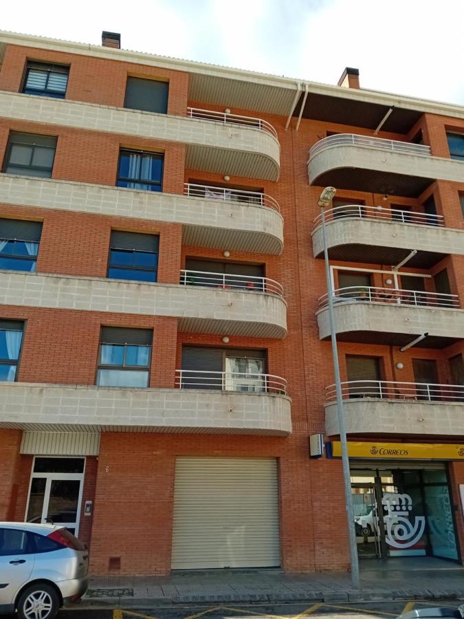 Cal Robert Apartment Tremp Exterior photo
